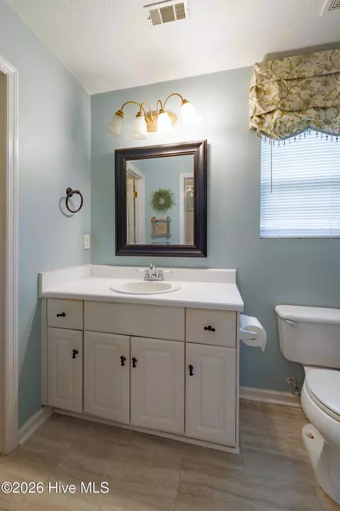 Bath - 692 Devon Rd, Grovetown, GA 30813 photo 1 of 3