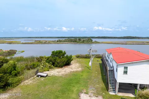 3 Summer Place Dr # C, North Topsail Beach, NC 28460