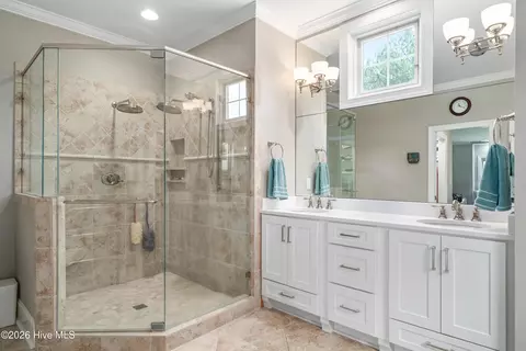 Bath - 124 Cedar Point Dr, Wallace, NC 28466 photo 1 of 5