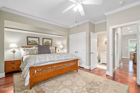 Bedroom - 124 Cedar Point Dr, Wallace, NC 28466 photo 4 of 5