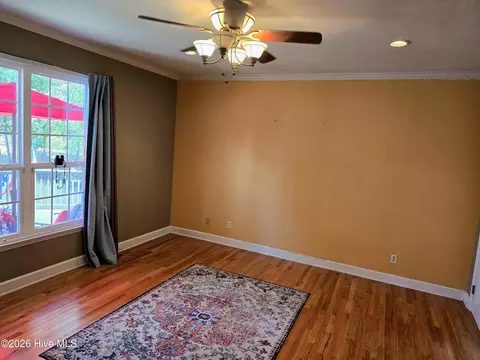 Living - 111 Moss Creek Dr, Martinez, GA 30907 photo 2 of 4