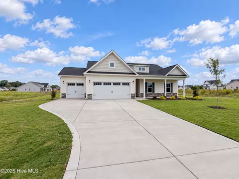 105 Ed Barrow Ln, La Grange, NC 28551