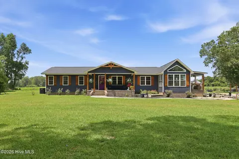 1865 Leroy Autry Rd, Autryville, NC 28318