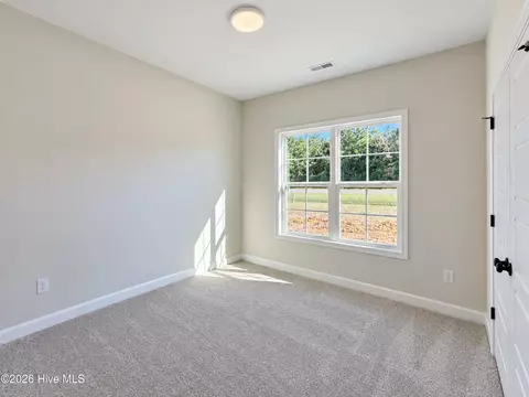Bedroom - 20 Yardley Dr, Smithfield, NC 27577 photo 4 of 4