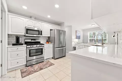 Kitchen - 2405 Longleaf Dr W, Pinehurst, NC 28374 photo 2 of 4