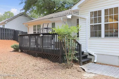 Exterior - 2405 Longleaf Dr W, Pinehurst, NC 28374 photo 4 of 9