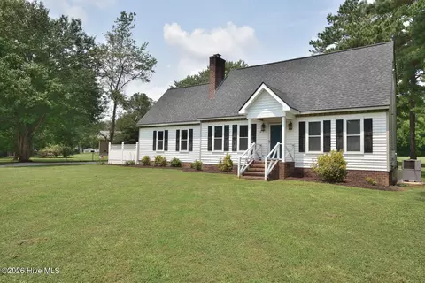 1279 Ford Rd, Nashville, NC 27856