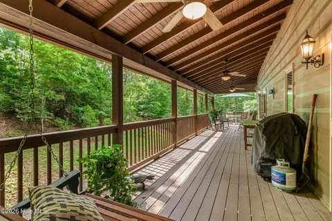 Exterior - 390 Timberwood Hills Rd, Murphy, NC 28906 photo 11 of 27