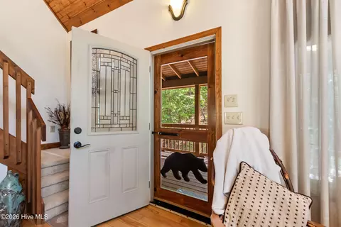 Entry Way - 390 Timberwood Hills Rd, Murphy, NC 28906 photo 2 of 10