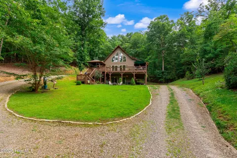 Exterior - 390 Timberwood Hills Rd, Murphy, NC 28906 photo 23 of 27