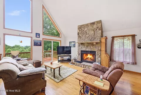 Living - 65 Ellis Ln, Murphy, NC 28906 photo 1 of 1