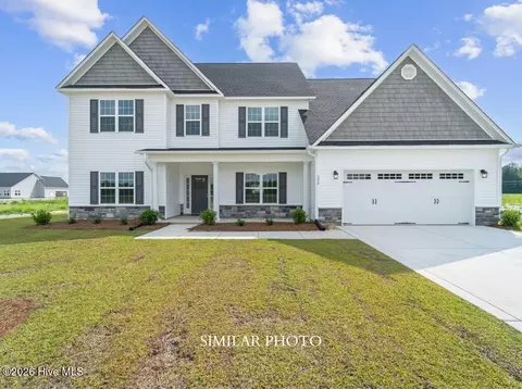 401 Hashmark Ct, Jacksonville, NC 28546