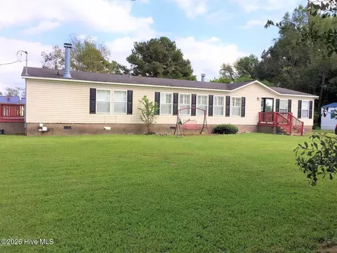 426 N Everett St, Robersonville, NC 27871