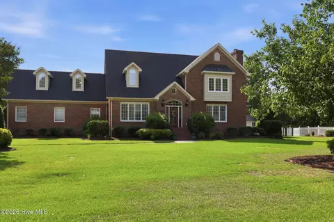3804 Sterling Trace Dr, Winterville, NC 28590