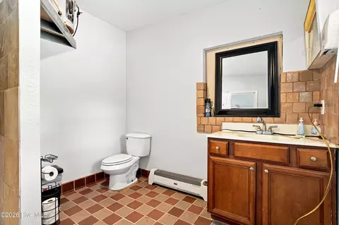 Bath - 9474 Shasta Rd, Bailey, NC 27807 photo 6 of 6
