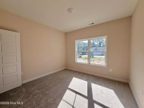Bedroom - 1730 Walnut Run Dr, Deep Run, NC 28525 photo 2 of 3