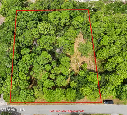 3773 Oakwood Dr SE, Southport, NC 28461