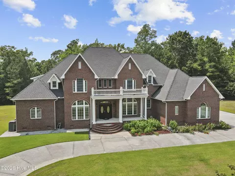 102 Spencer Ct, Jacksonville, NC 28546