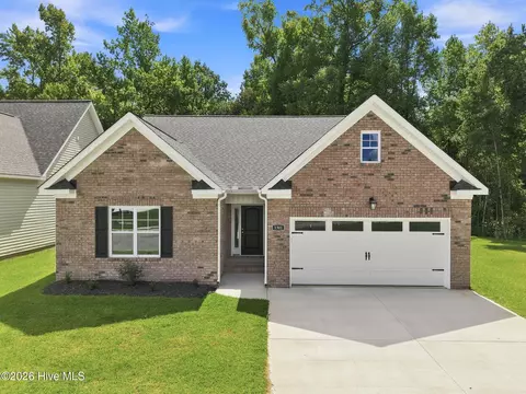 1301 Hunley Ct, Winterville, NC 28590