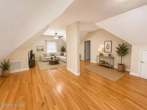 Living - 108 Arlee Dr, Hamlet, NC 28345 photo 5 of 5