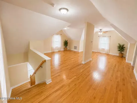 Living - 108 Arlee Dr, Hamlet, NC 28345 photo 3 of 5