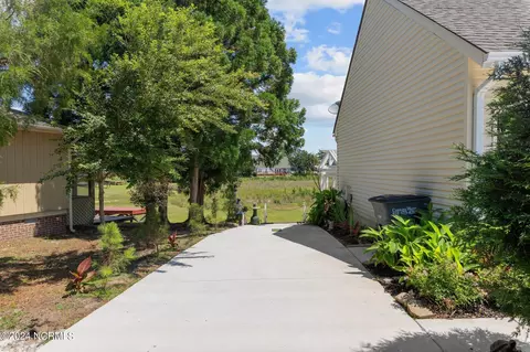 Exterior - 683 Cedar Pt, Vass, NC 28394 photo 5 of 17