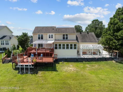 Exterior - 683 Cedar Pt, Vass, NC 28394 photo 6 of 17