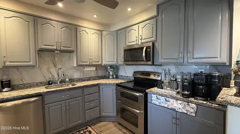 Kitchen - 683 Cedar Pt, Vass, NC 28394 photo 2 of 4