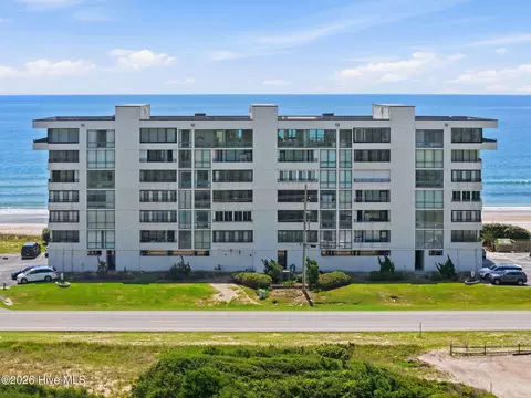 4110 Island Dr UNIT 203, North Topsail Beach, NC 28460