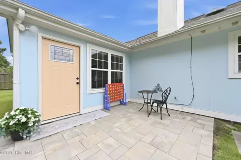 Exterior - 121 Daphne Dr, Hubert, NC 28539 photo 10 of 14