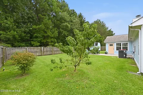 Exterior - 121 Daphne Dr, Hubert, NC 28539 photo 14 of 14