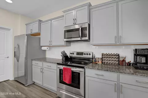 Kitchen - 111 Colonial Heights Dr, Hampstead, NC 28443 photo 2 of 2