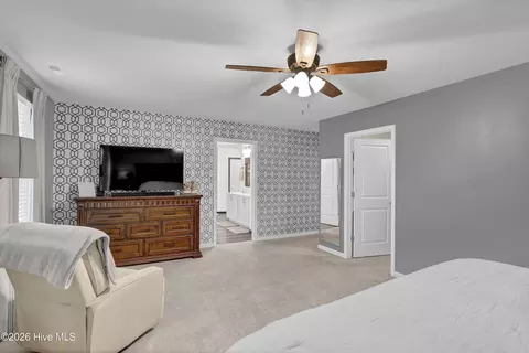 Bedroom - 111 Colonial Heights Dr, Hampstead, NC 28443 photo 2 of 6