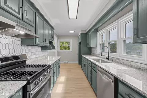 Kitchen - 2814 Keeling Pl, Augusta, GA 30909 photo 1 of 5