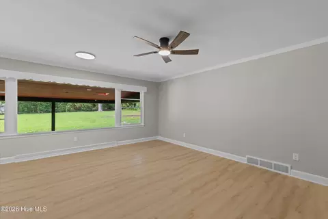 Living - 2814 Keeling Pl, Augusta, GA 30909 photo 2 of 10