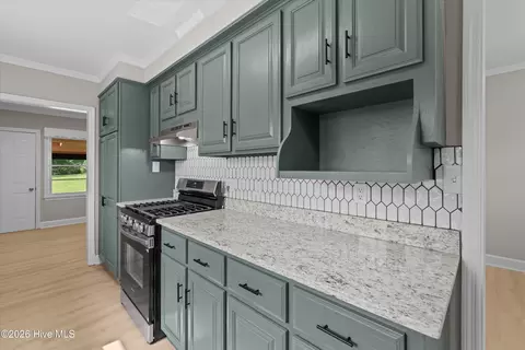 Kitchen - 2814 Keeling Pl, Augusta, GA 30909 photo 5 of 5