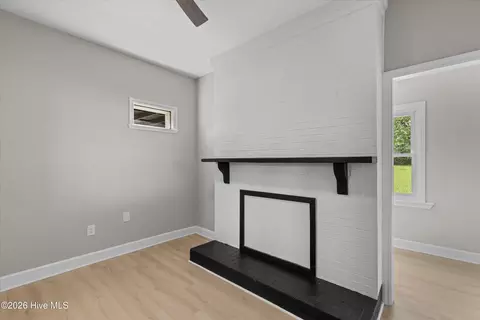 Living - 2814 Keeling Pl, Augusta, GA 30909 photo 9 of 10