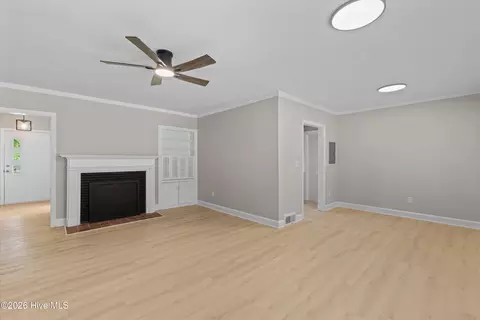 Living - 2814 Keeling Pl, Augusta, GA 30909 photo 4 of 10