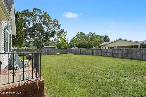Exterior - 201 N Herring St, Pine Level, NC 27568 photo 4 of 4