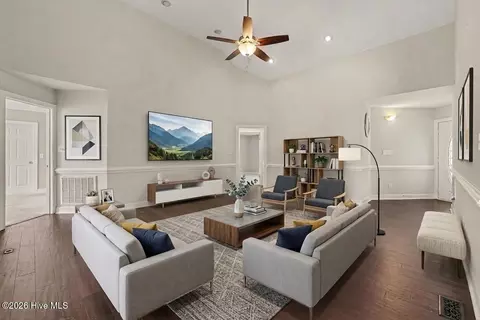 Living - 201 N Herring St, Pine Level, NC 27568 photo 2 of 3