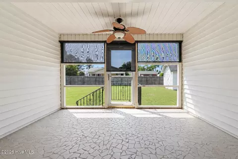 Exterior - 201 N Herring St, Pine Level, NC 27568 photo 1 of 4