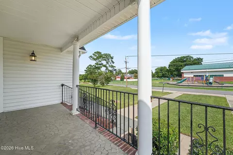 Exterior - 201 N Herring St, Pine Level, NC 27568 photo 3 of 4