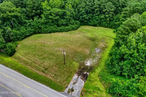 144 Blue Creek School Rd, Jacksonville, NC 28540
