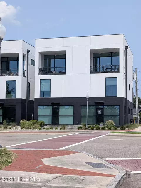 1008 N 3rd St, Wilmington, NC 28401