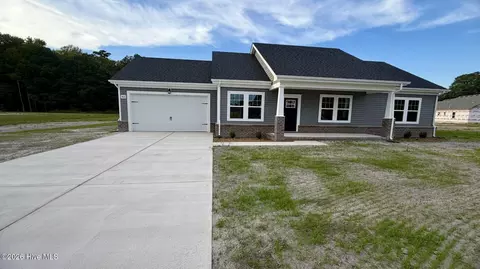 465 Mill St, Elizabeth City, NC 27909