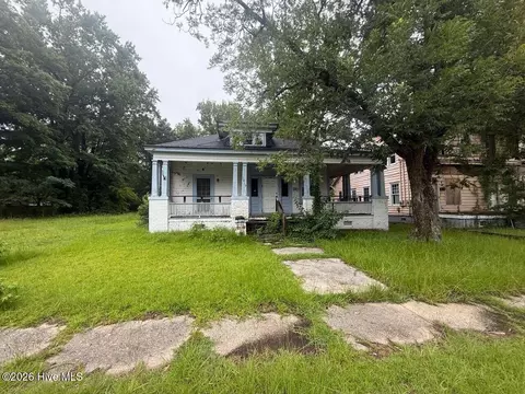 1010 Sunset Ave, Rocky Mount, NC 27804