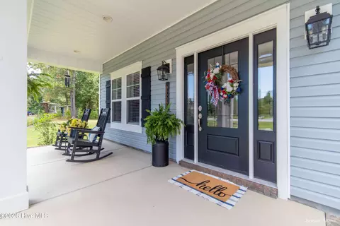Exterior - 101 Beaver Trl, Hubert, NC 28539 photo 4 of 17