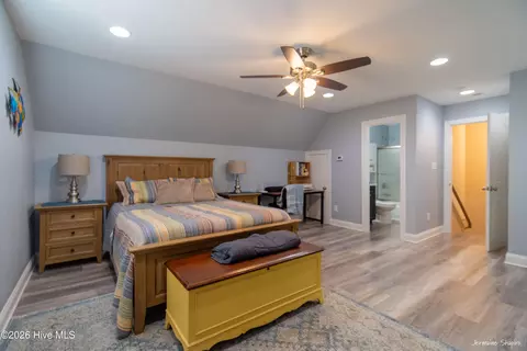 Bedroom - 101 Beaver Trl, Hubert, NC 28539 photo 8 of 8
