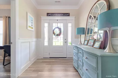 Entry Way - 101 Beaver Trl, Hubert, NC 28539 photo 1 of 3