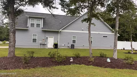 Exterior - 101 Beaver Trl, Hubert, NC 28539 photo 1 of 17
